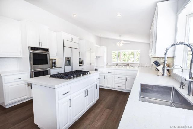 741 Guadalupe Avenue, Coronado, CA 92118