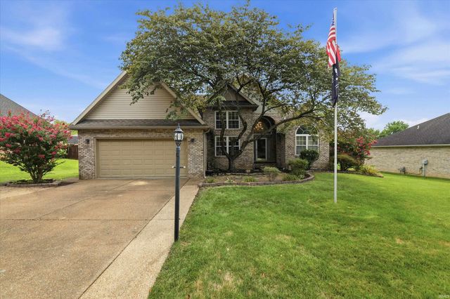 8721 Clear Creek Drive, Evansville, IN 47711