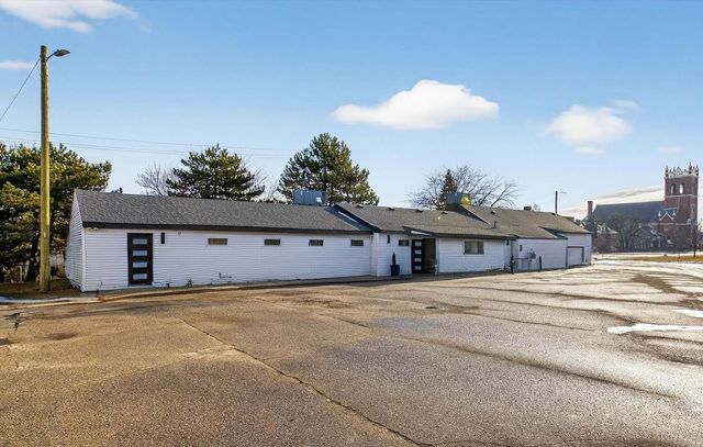 102 Ausable State Road, Bay City, MI 48706