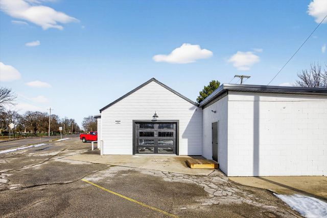 102 Ausable State Road, Bay City, MI 48706