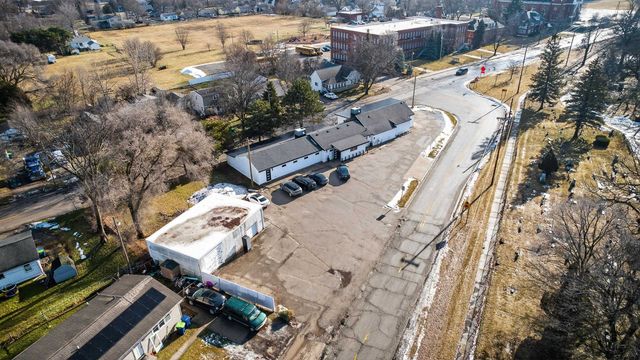 102 Ausable State Road, Bay City, MI 48706