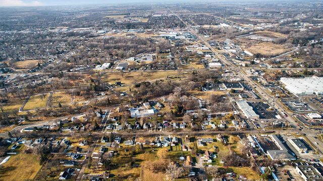 102 Ausable State Road, Bay City, MI 48706