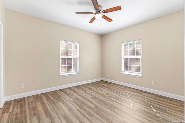 1628 Armstrong, Luling, TX 78648