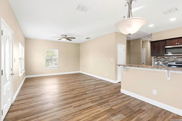 1628 Armstrong, Luling, TX 78648