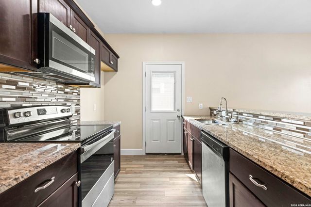 1628 Armstrong, Luling, TX 78648