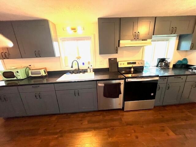 530 Taneycomo Hill Drive, Hollister, MO 65672