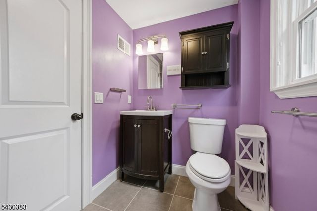 29 Fischer Ave, Nutley Twp., NJ 07110