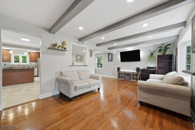 29 Fischer Ave, Nutley Twp., NJ 07110
