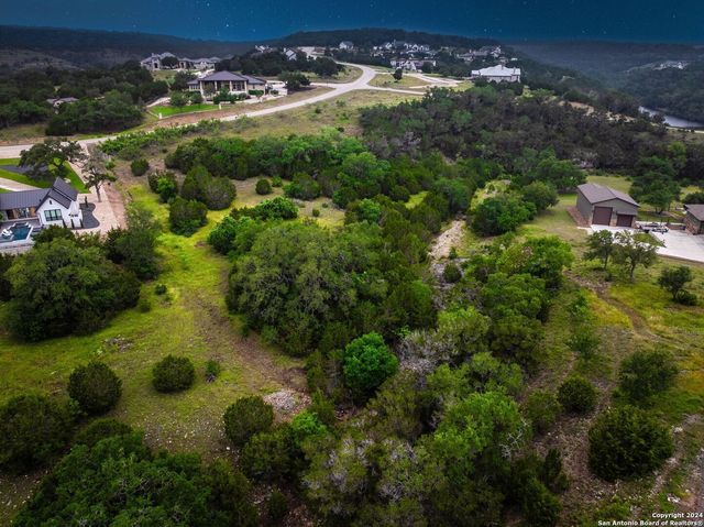 1516 Via Principale, New Braunfels, TX 78132