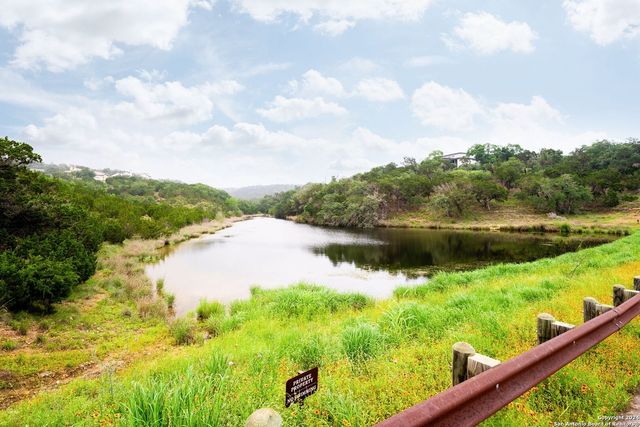 1516 Via Principale, New Braunfels, TX 78132