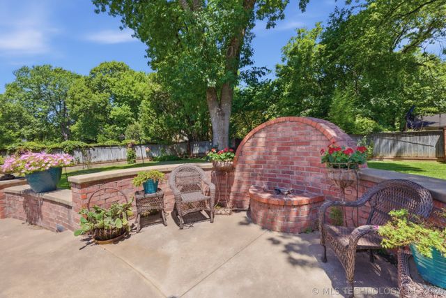 6635 E 107th Street, Tulsa, OK 74133