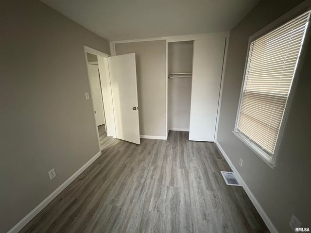 2822 W ANTOINETTE Street, Peoria, IL 61605