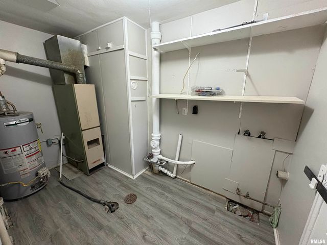 2822 W ANTOINETTE Street, Peoria, IL 61605