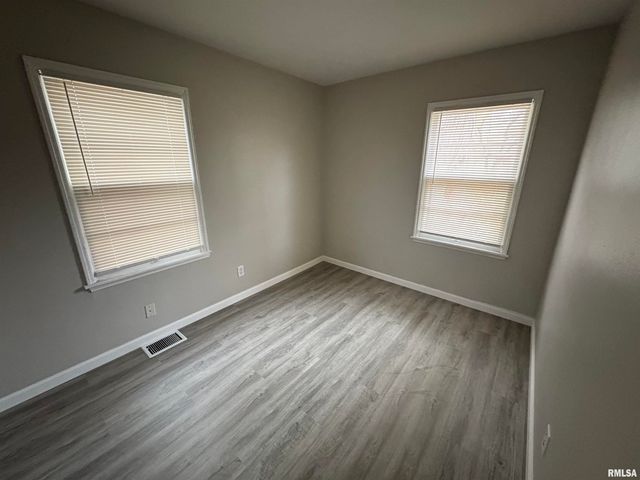 2822 W ANTOINETTE Street, Peoria, IL 61605