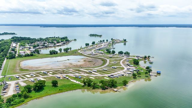 5096 Waterfront Road, Kerens, TX 75144