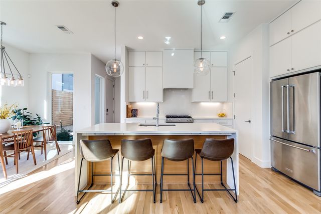 5133 N Hall Street, Dallas, TX 75235