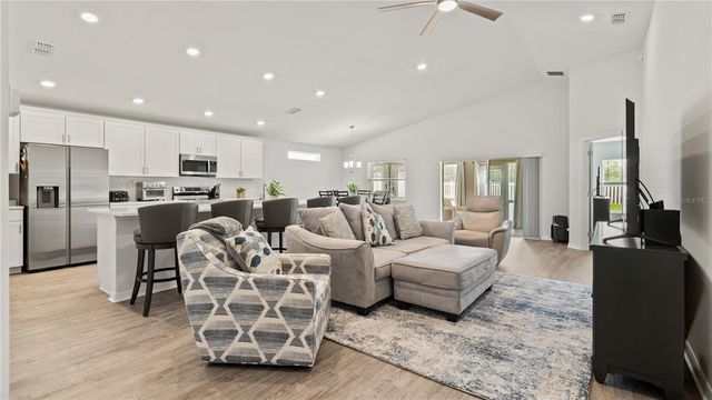 7046 BENTLY DRIVE, Lakeland, FL 33809