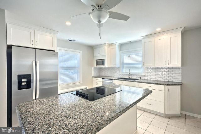 106 N WILLIAMS ST, York, PA 17404