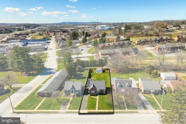 106 N WILLIAMS ST, York, PA 17404