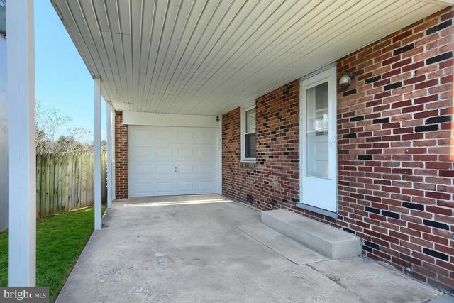 106 N WILLIAMS ST, York, PA 17404