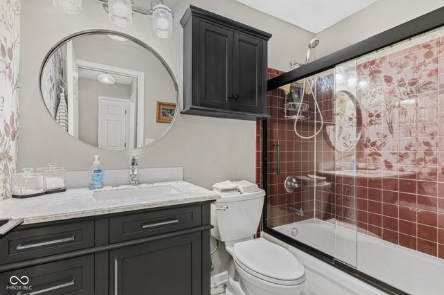 7050 Sycamore Run Drive, Indianapolis, IN 46237