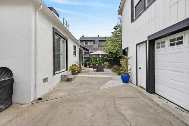 238 San Miguel Way, Sacramento, CA 95819