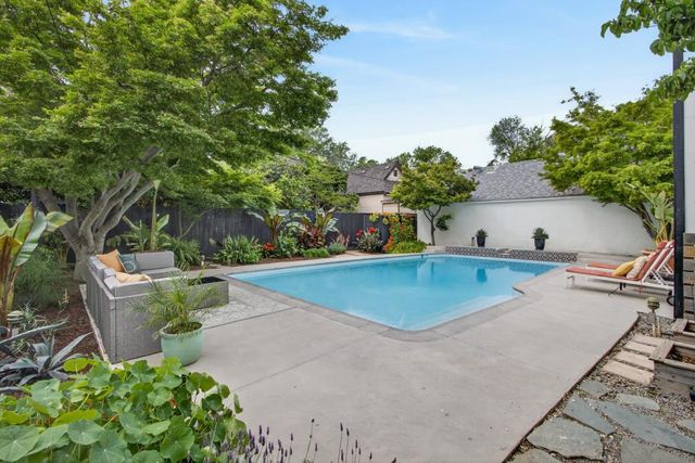 238 San Miguel Way, Sacramento, CA 95819