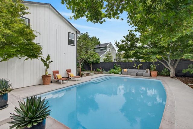 238 San Miguel Way, Sacramento, CA 95819