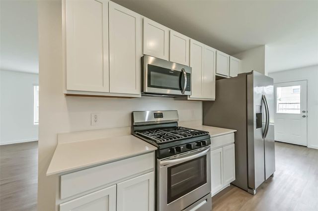 2717 Cadiz Bay Drive, Conroe, TX 77301