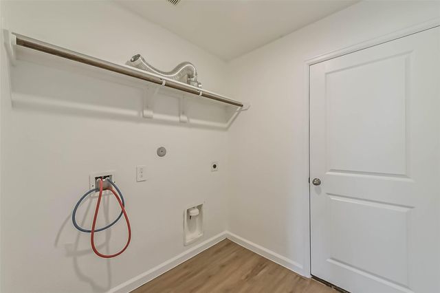 2717 Cadiz Bay Drive, Conroe, TX 77301