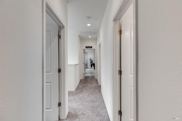 543 Vega Way, Vacaville, CA 95687