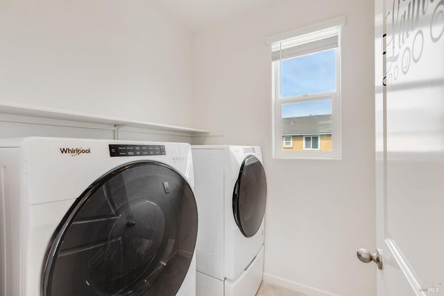 543 Vega Way, Vacaville, CA 95687