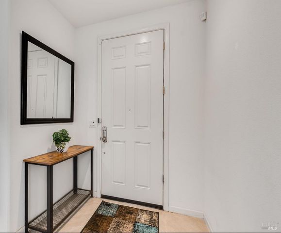 543 Vega Way, Vacaville, CA 95687