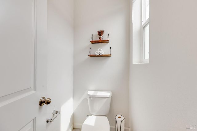 543 Vega Way, Vacaville, CA 95687