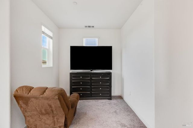 543 Vega Way, Vacaville, CA 95687