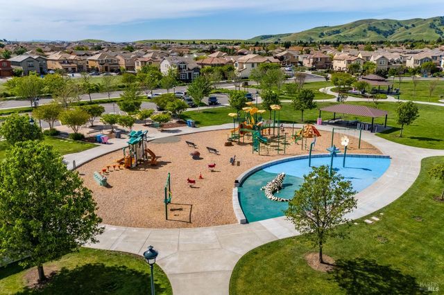 543 Vega Way, Vacaville, CA 95687