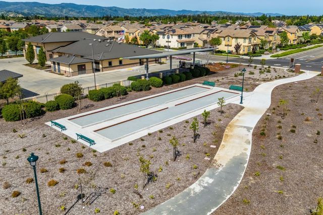 543 Vega Way, Vacaville, CA 95687