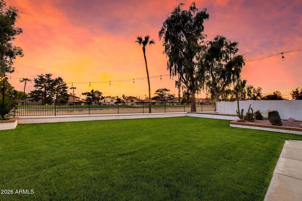7507 W SEQUOIA Drive, Glendale, AZ 85308 — photo 3