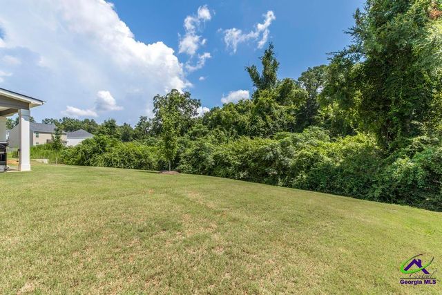 111 Corn Field Circle, Perry, GA 31069