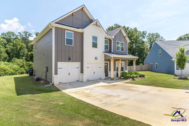 111 Corn Field Circle, Perry, GA 31069