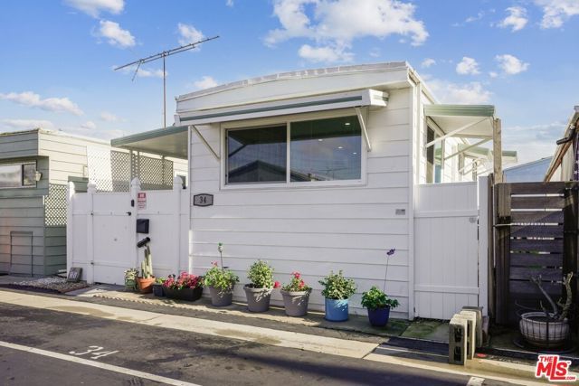 11250 Playa Street 34, Culver City, CA 90230