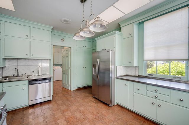 3071 Walton Way, Augusta, GA 30909