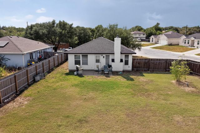 1601 Rusty Nail LOOP, Round Rock, TX 78681