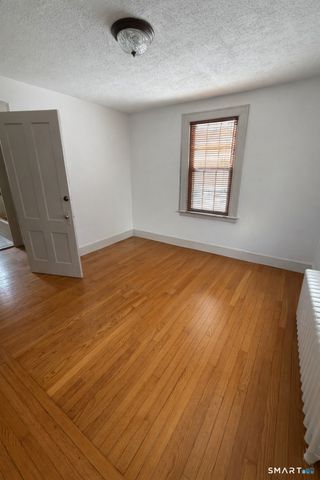 40 Rogers Street 1, Branford, CT 06405