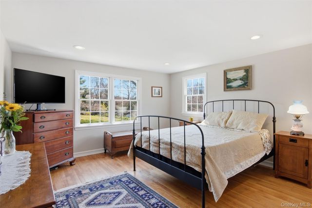 1 Carriage Court, Stony Brook, NY 11790