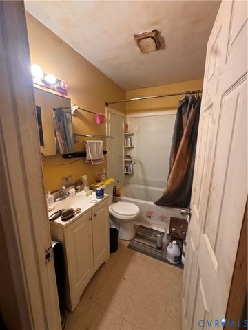 1115 6th St, Petersburg, VA 23803