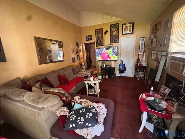 1115 6th St, Petersburg, VA 23803