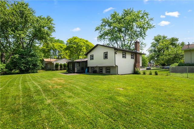 25 Green Ivy Circle, Henrietta, NY 14623