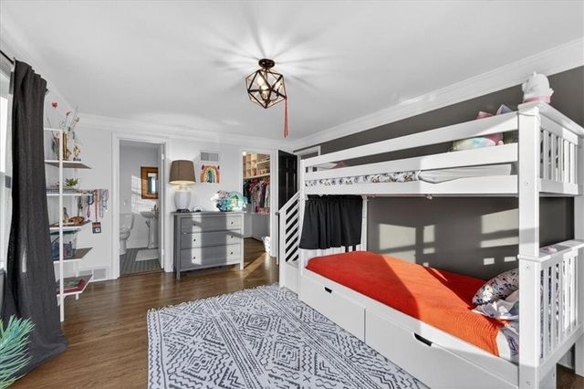 3718 N Briarcliff Road, Kansas City, MO 64116