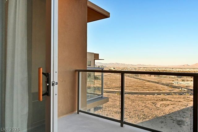 8255 Las Vegas Boulevard 2013, Las Vegas, NV 89123